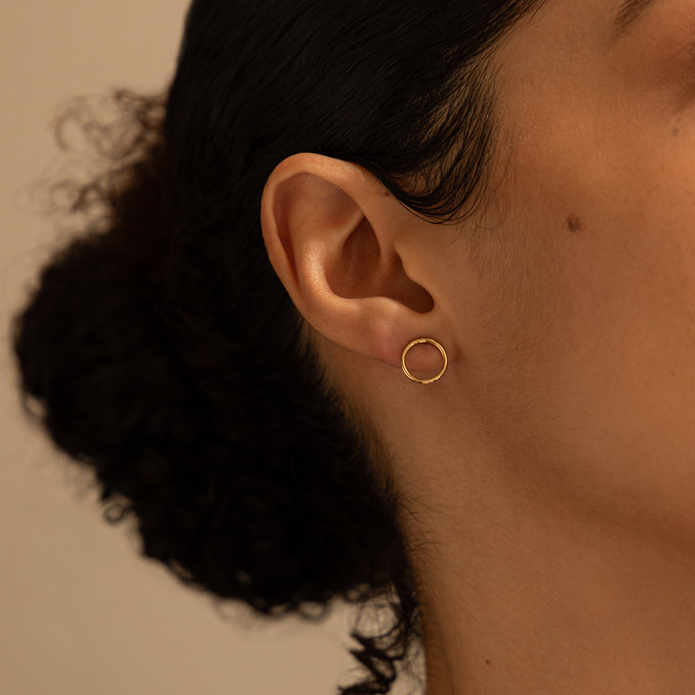 10mm Circle Outline Post Studs Earrings