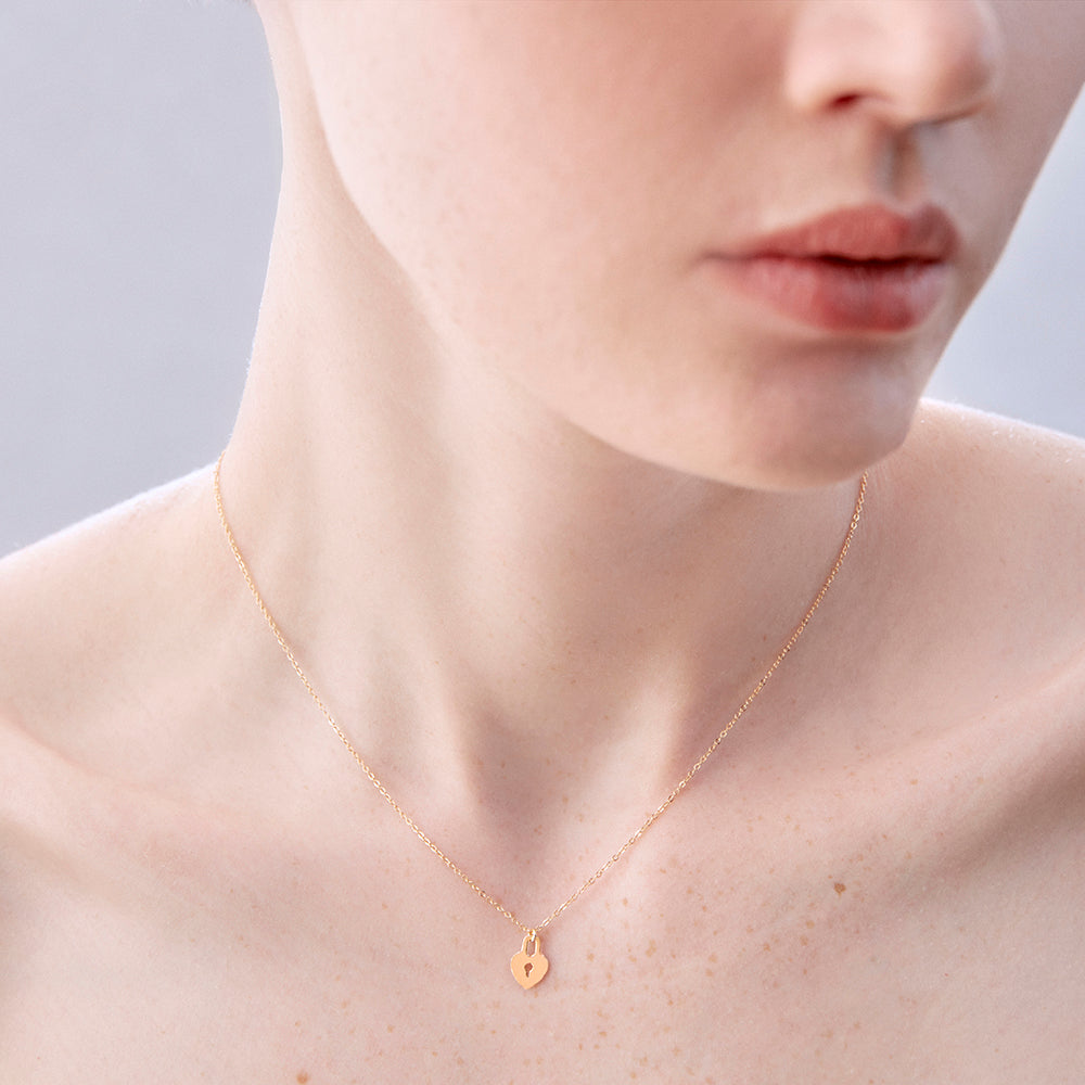 Tiny Heart Locket Outline Pendant Necklace